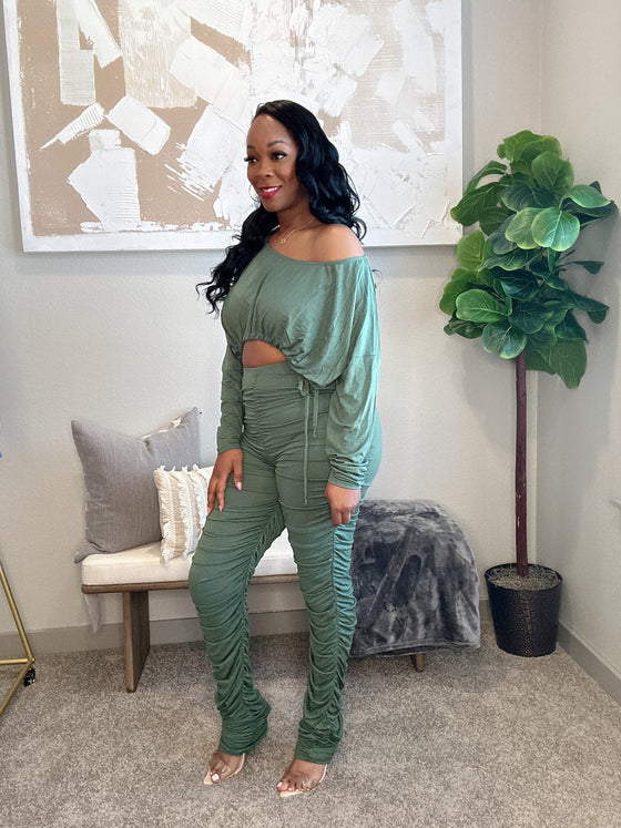 Judy Crop Top And Pants Set