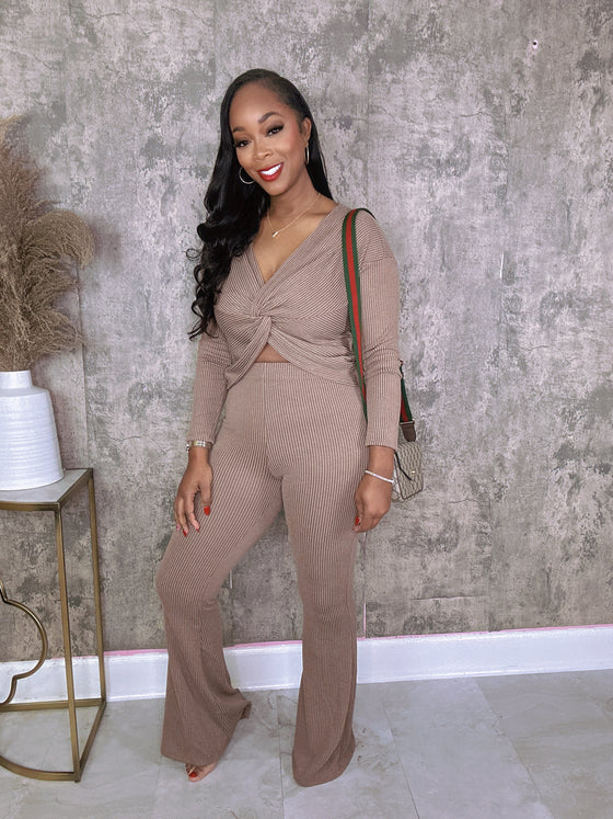 Twisted 2-piece set - tan